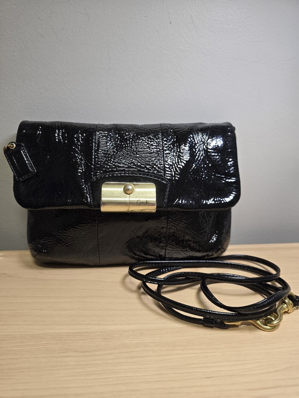 COACH Black Crinkle Patent Leather Clutch Crossbody Purse Gold Accents